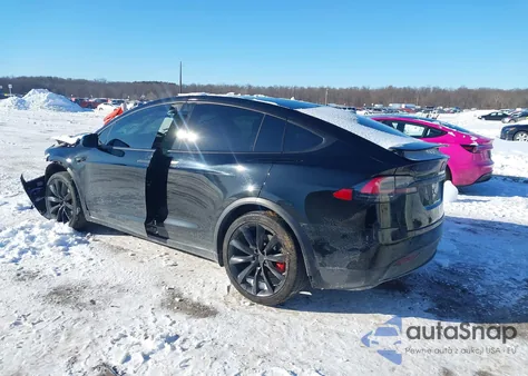 2021 Tesla Model X Performance Dual Motor All-Wheel Drive z USA, uszkodzony, nr VIN 5YJXCBE47MF323353